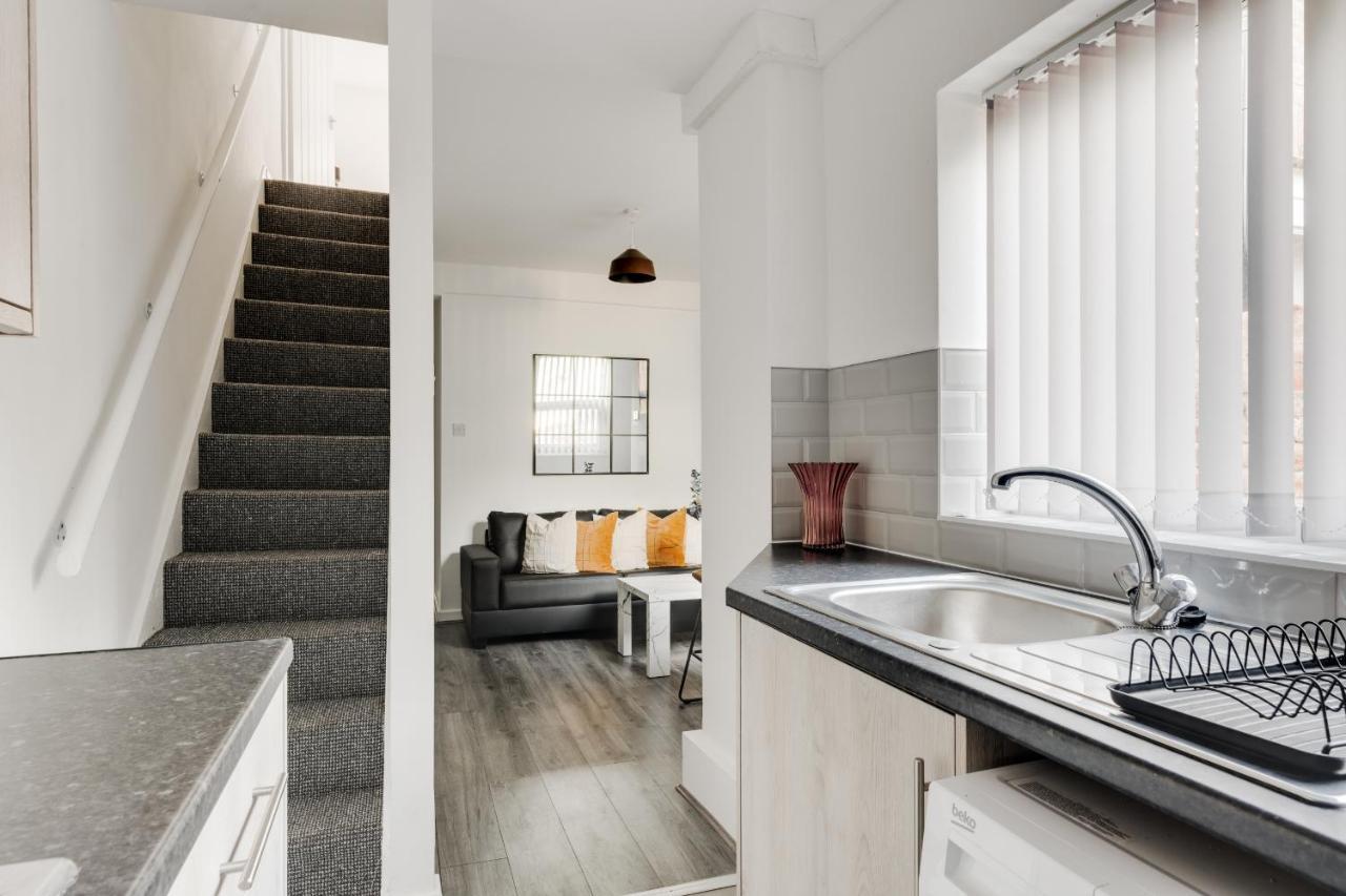 Vichy - Strathcona Suites, Houses In Wavertree ลิเวอร์พูล ภายนอก รูปภาพ